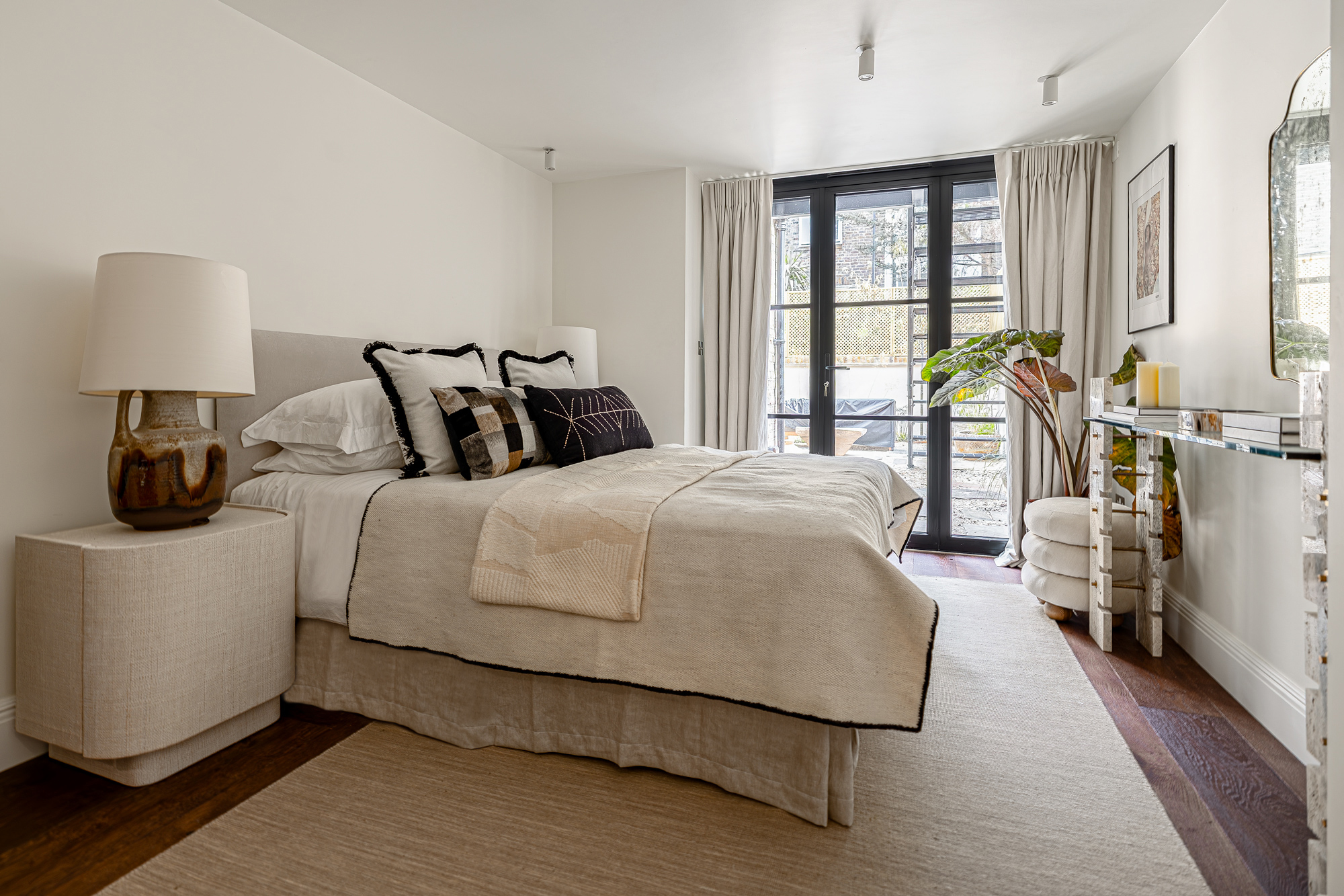 Interior photography St Michael's Gardens Notting Hill by Pagana Photography